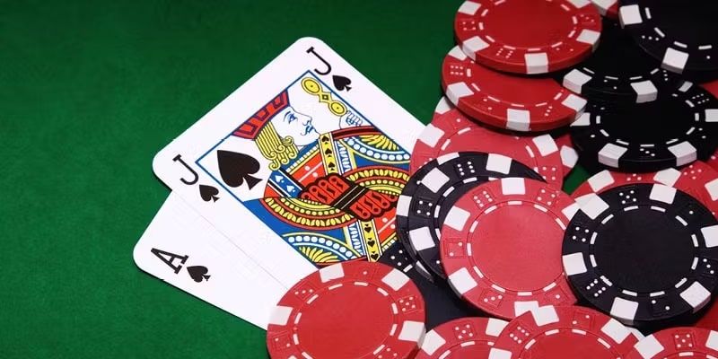 Bài thửa giúp biết trước quân bài mà đối thủ đang giữ