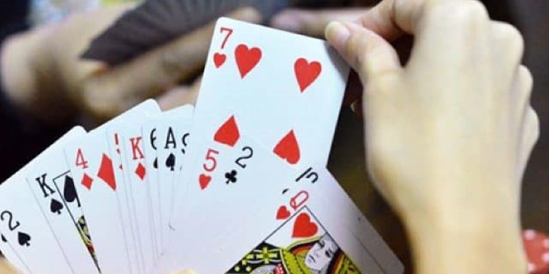 cách chơi bài tiến lên không thua