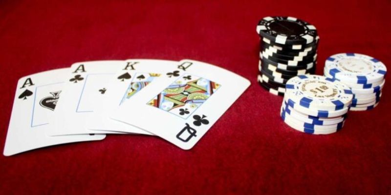 Chơi tá lả là tạo ra nhiều bộ phỏm nhất có thể