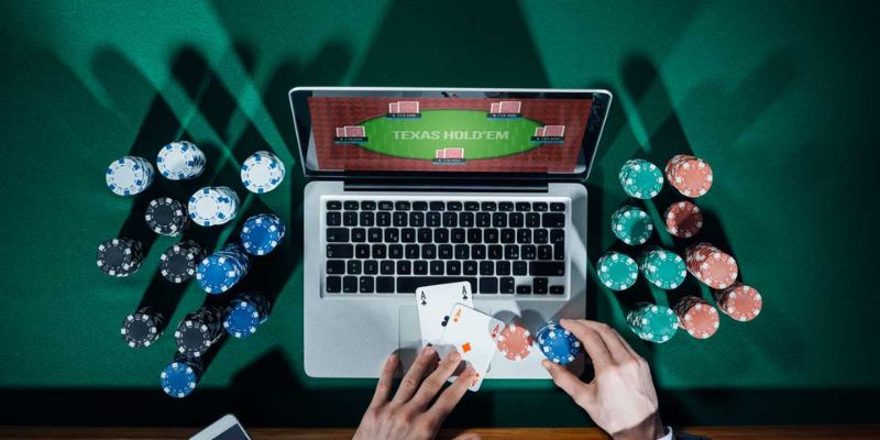 Ứng dụng tính xác suất Poker cung cấp gợi ý về chiến thuật
